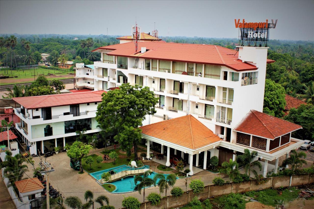The Valampuri Jaffna Exterior foto